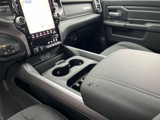 New 2026 RAM 2500 Big Horn AWD/4WD image 17