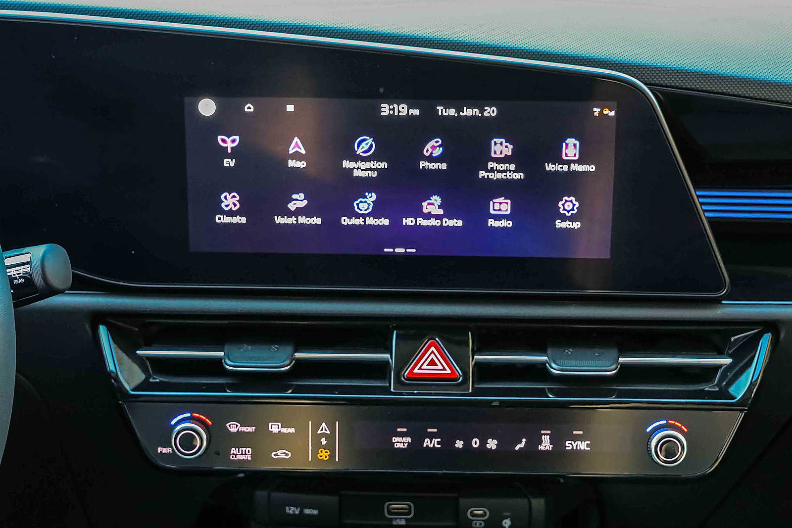 Certified 2024 Kia Niro Wind w/ Wind Preserve Package image 12