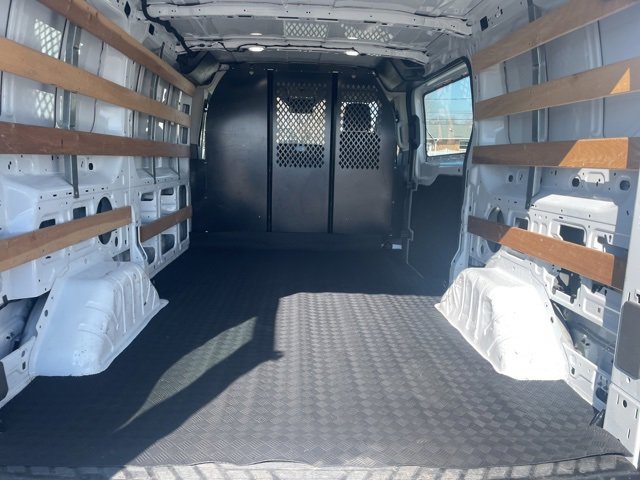 Used 2023 Ford Transit 250 Low Roof AWD w/ Exterior Upgrade Package image 17