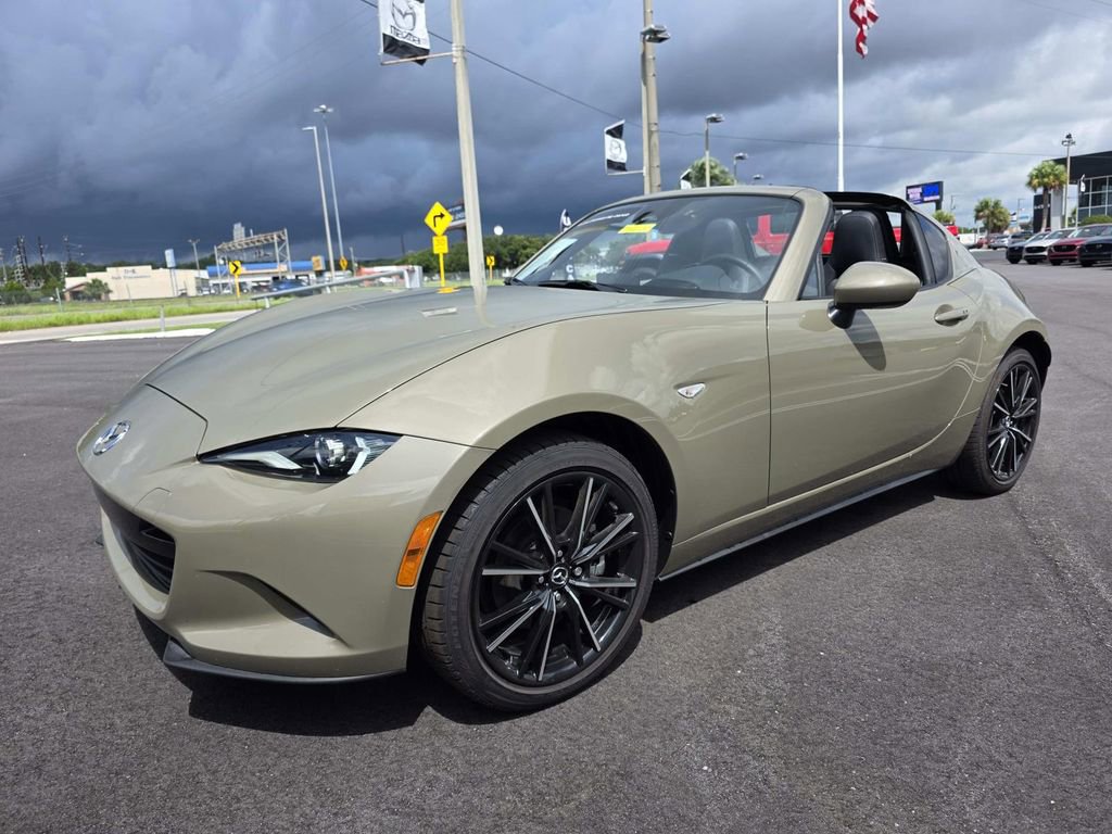 Used 2024 MAZDA MX-5 Miata RF Grand Touring image 6