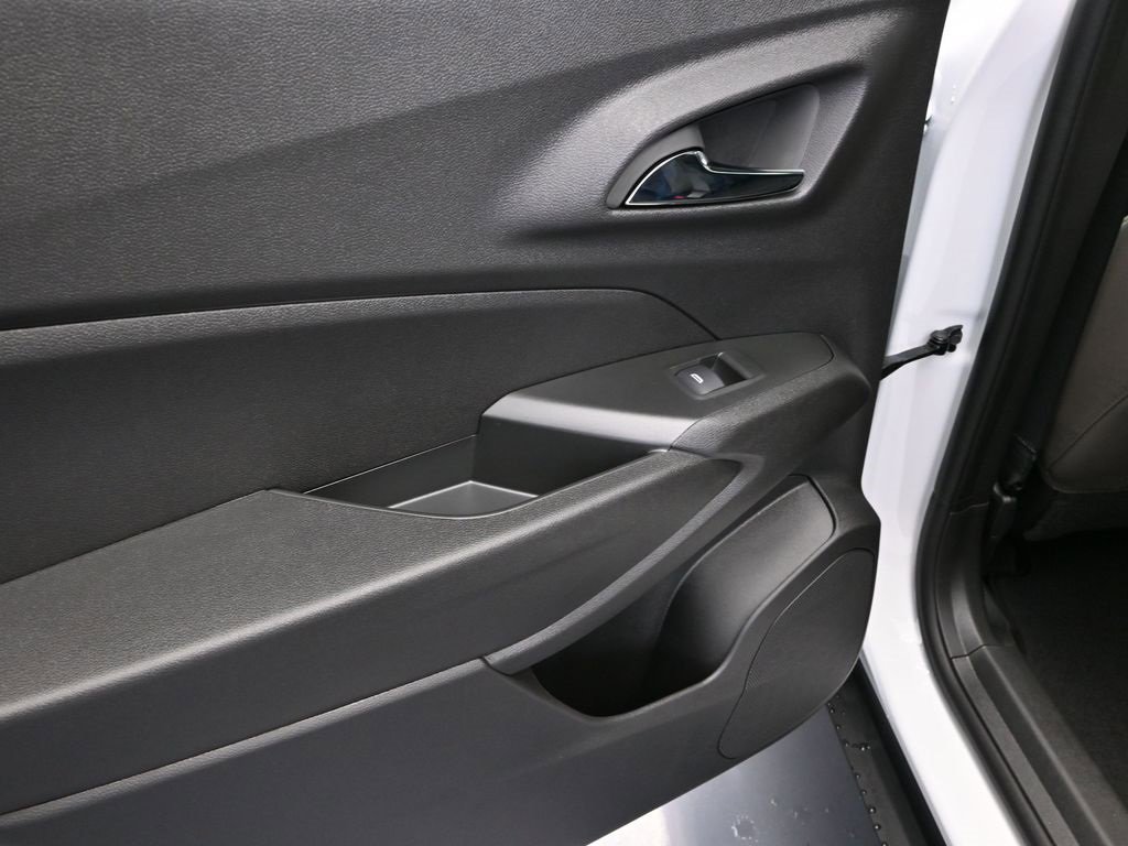 New 2026 Chevrolet Trax ACTIV w/ Driver Confidence Package image 15