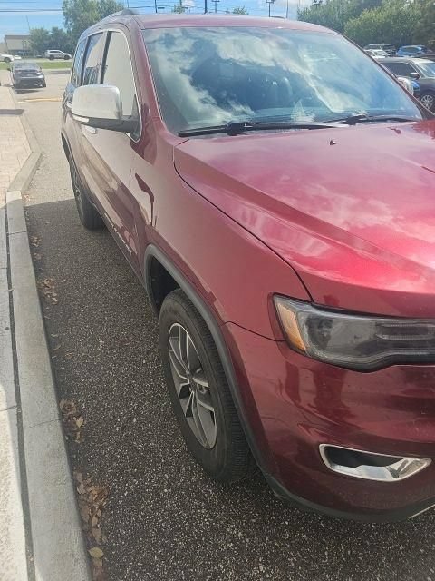 Used 2019 Jeep Grand Cherokee Limited w/ Luxury Group II AWD/4WD image 3