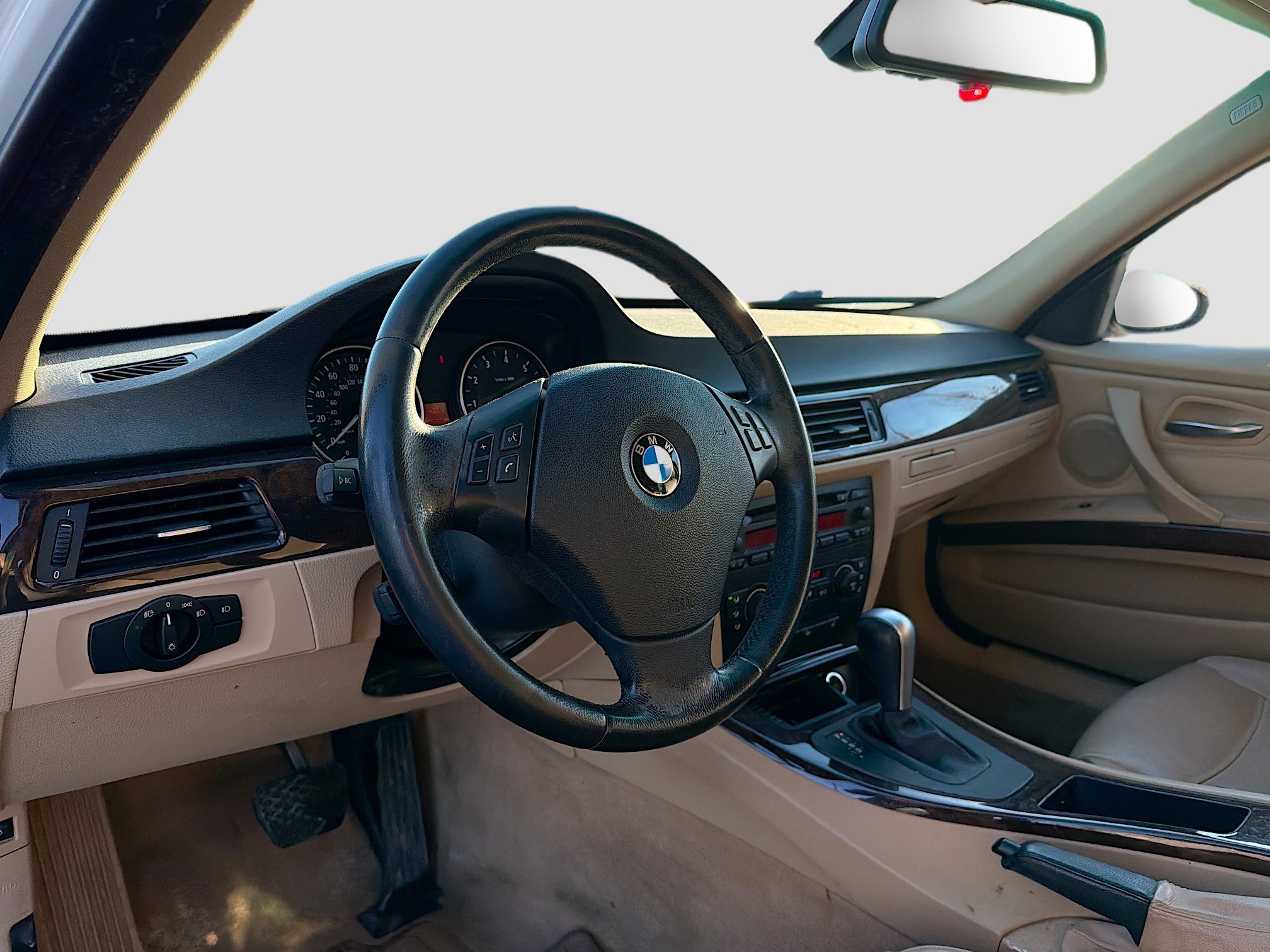 Used 2006 BMW 325xi Wagon image 3