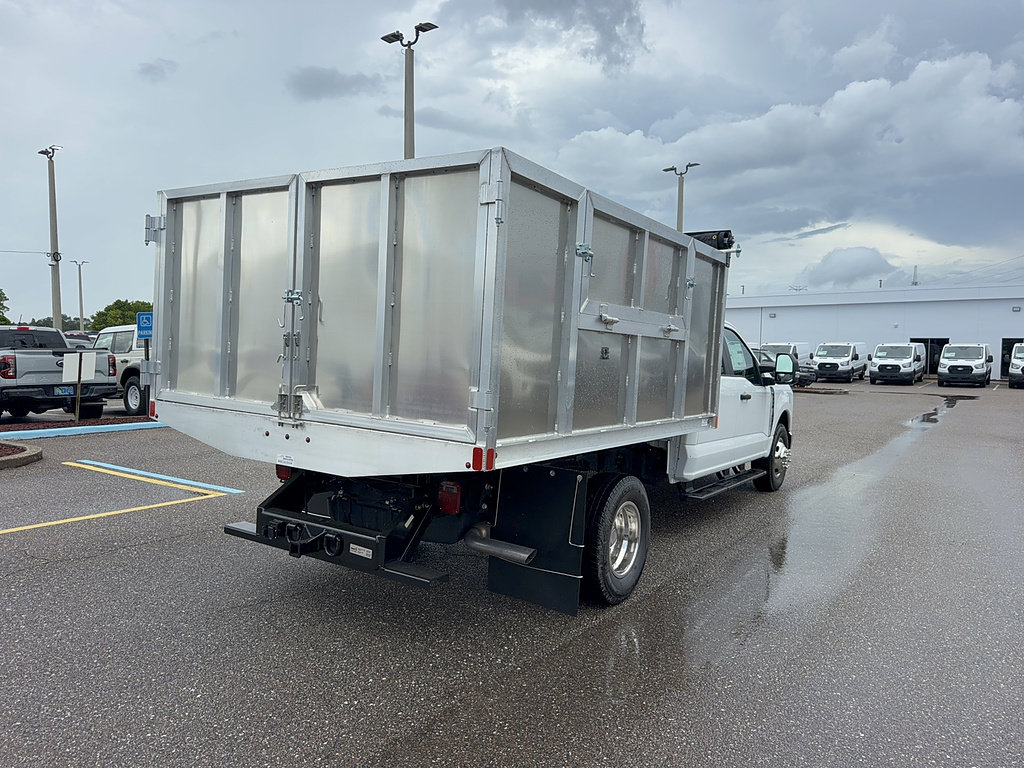 New 2026 Ford F350 XL w/ XL Chrome Package RWD image 7