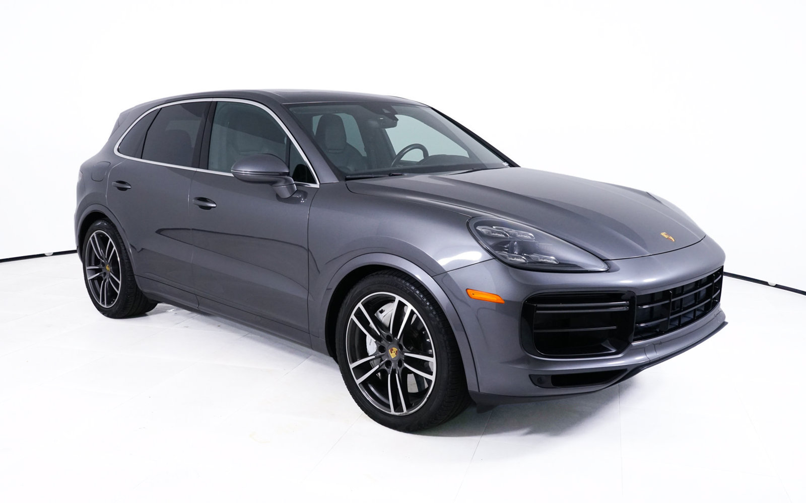 Used 2019 Porsche Cayenne Turbo AWD/4WD image 9