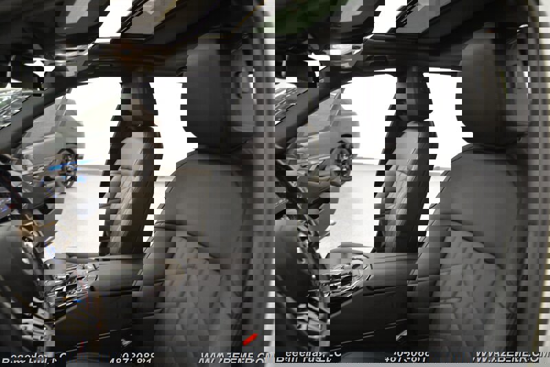 Used 2024 BMW i5 M60 w/ Premium Package image 15