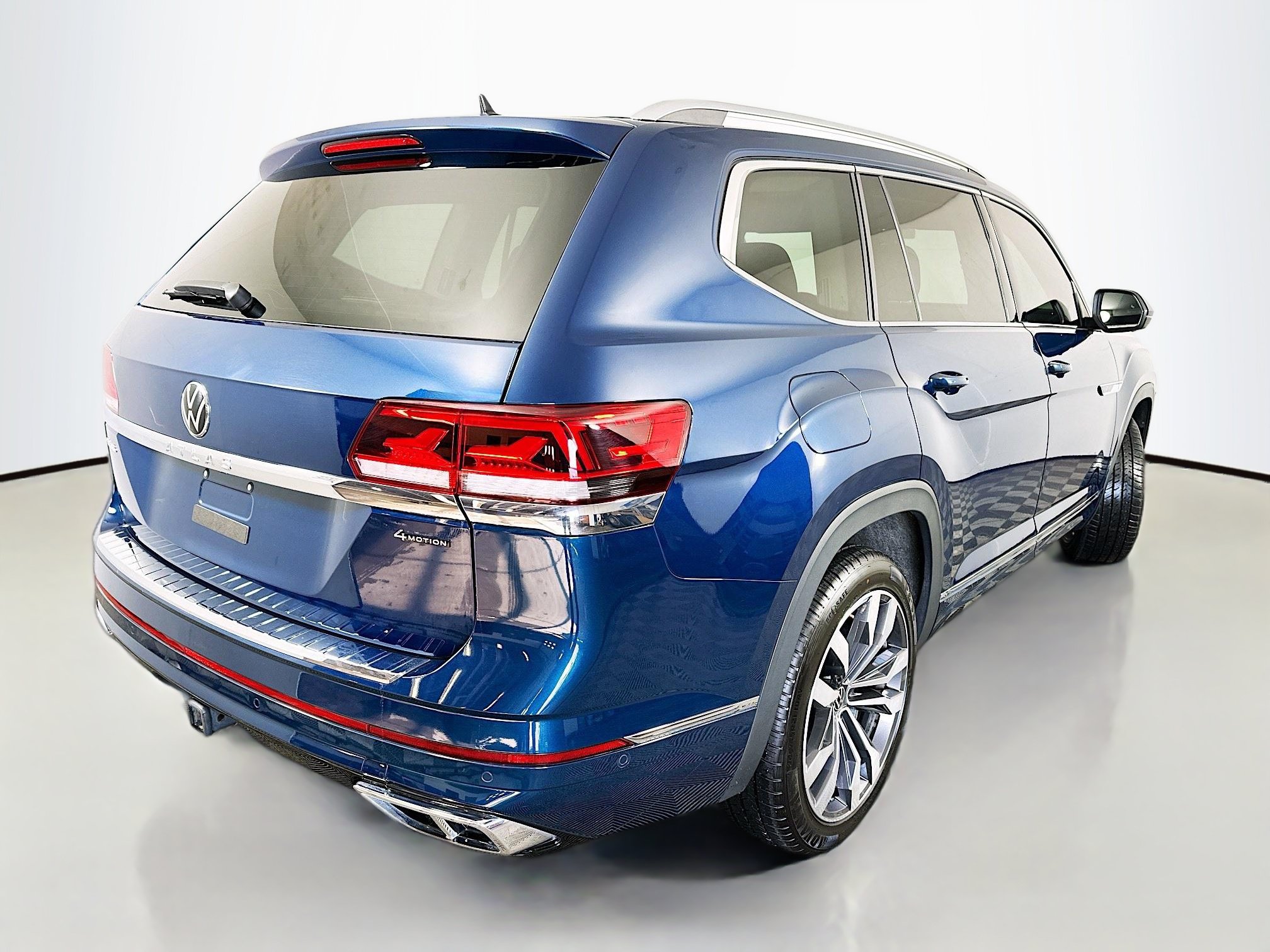 Used 2023 Volkswagen Atlas SEL Premium AWD/4WD image 7