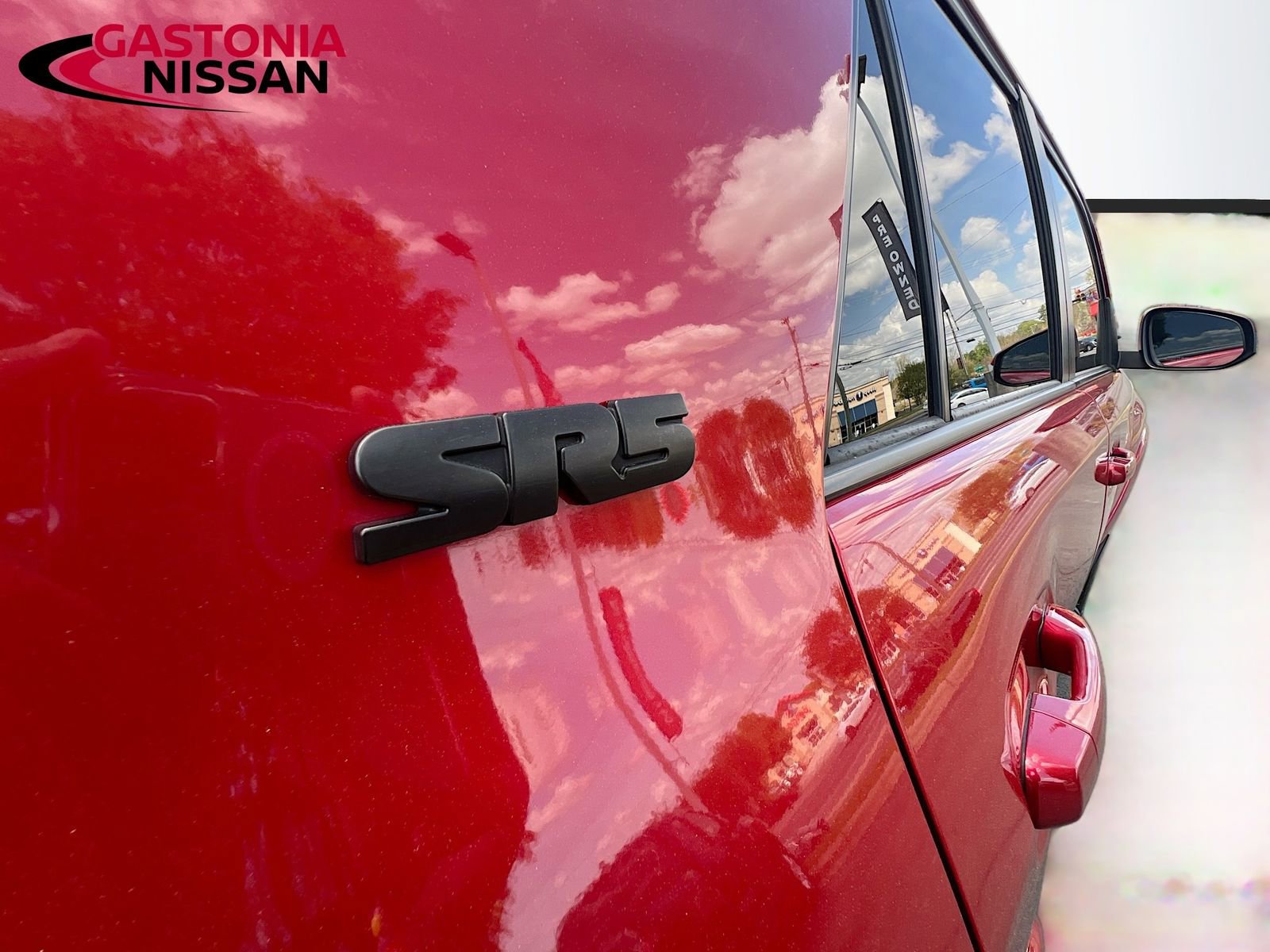 Used 2022 Toyota 4Runner SR5 Premium w/ Moonroof Package image 43