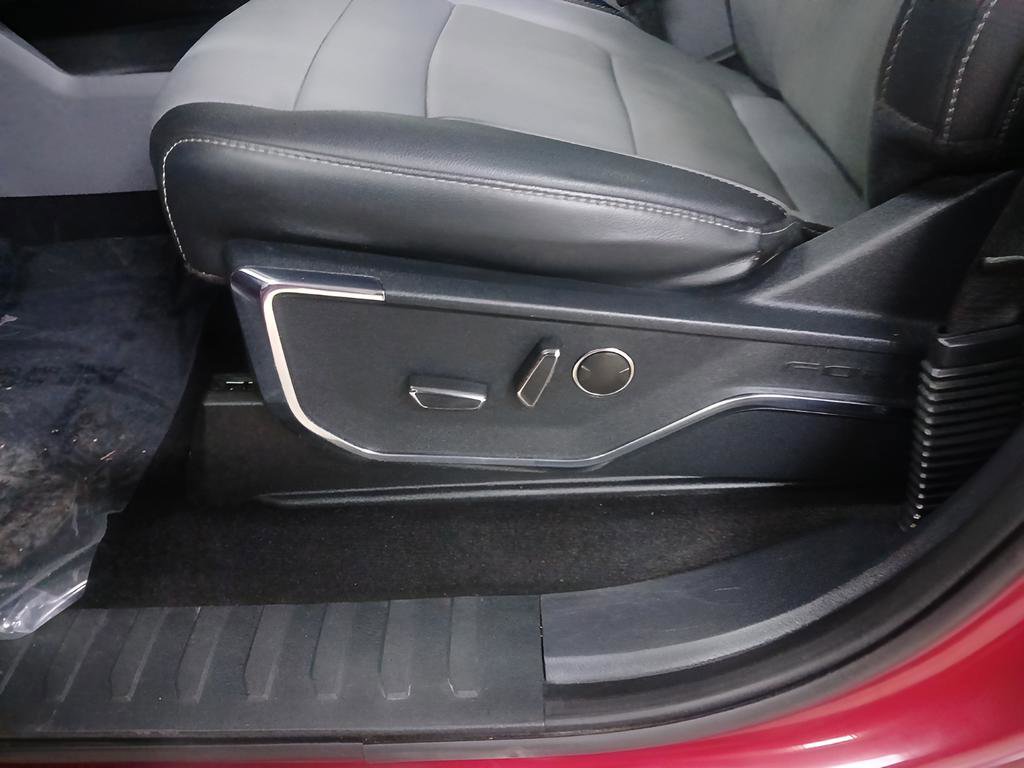 Certified 2022 Ford F150 Lariat w/ Equipment Group 502A High image 23