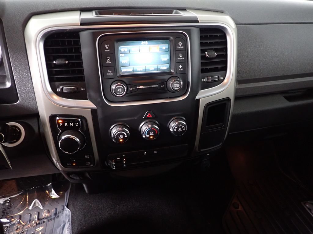 Used 2019 RAM 1500 Classic SLT w/ Protection Group AWD/4WD image 26