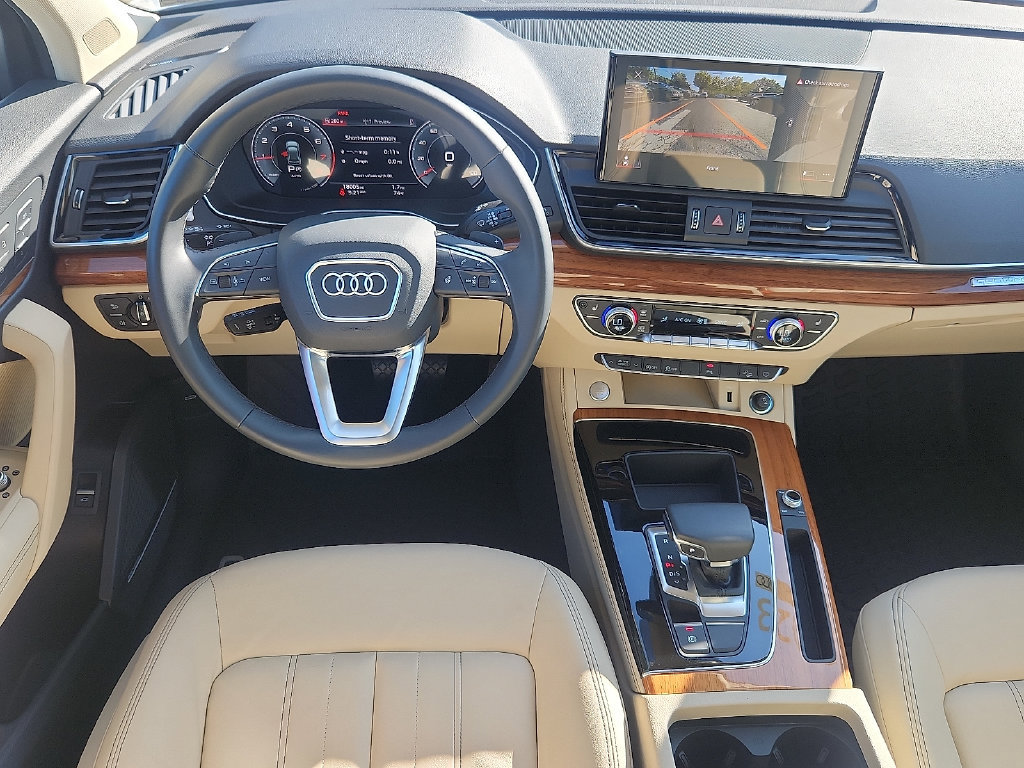 Certified 2023 Audi Q5 2.0T Premium Plus w/ Premium Plus Package AWD/4WD image 4