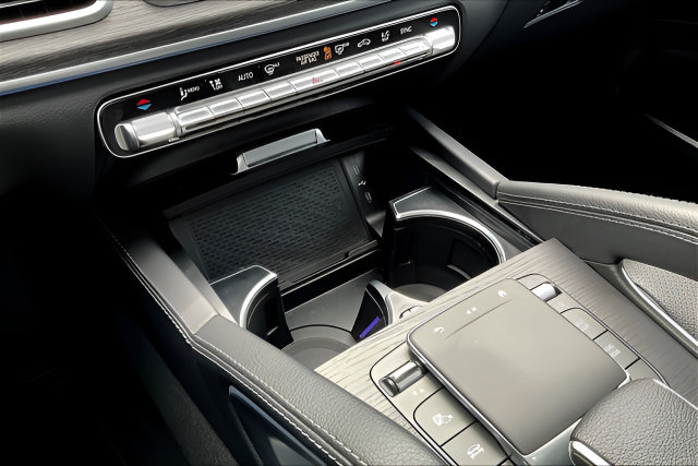 Certified 2024 Mercedes-Benz GLS 450 4MATIC image 25