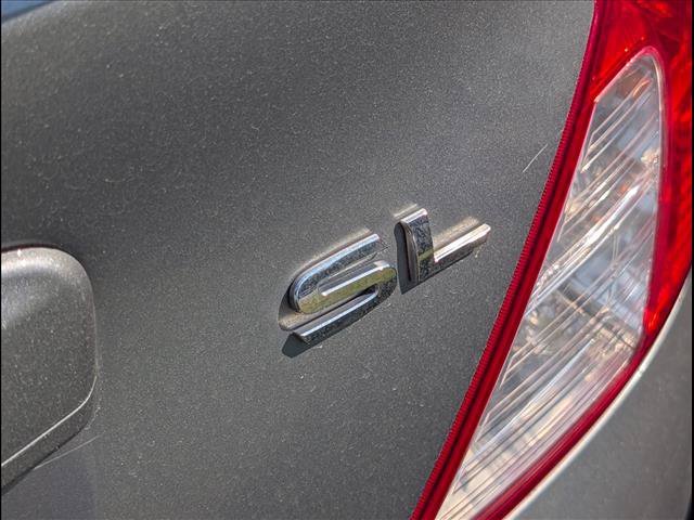 Used 2013 Nissan Versa FWD image 8