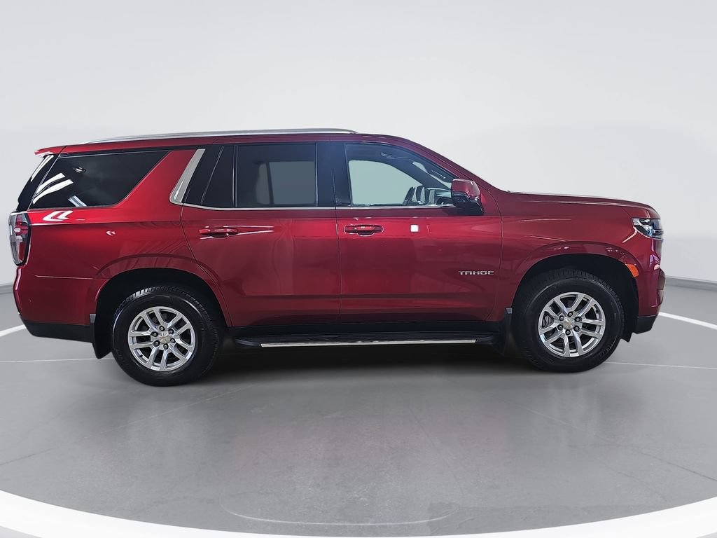 Used 2021 Chevrolet Tahoe LT w/ Luxury Package AWD/4WD image 2