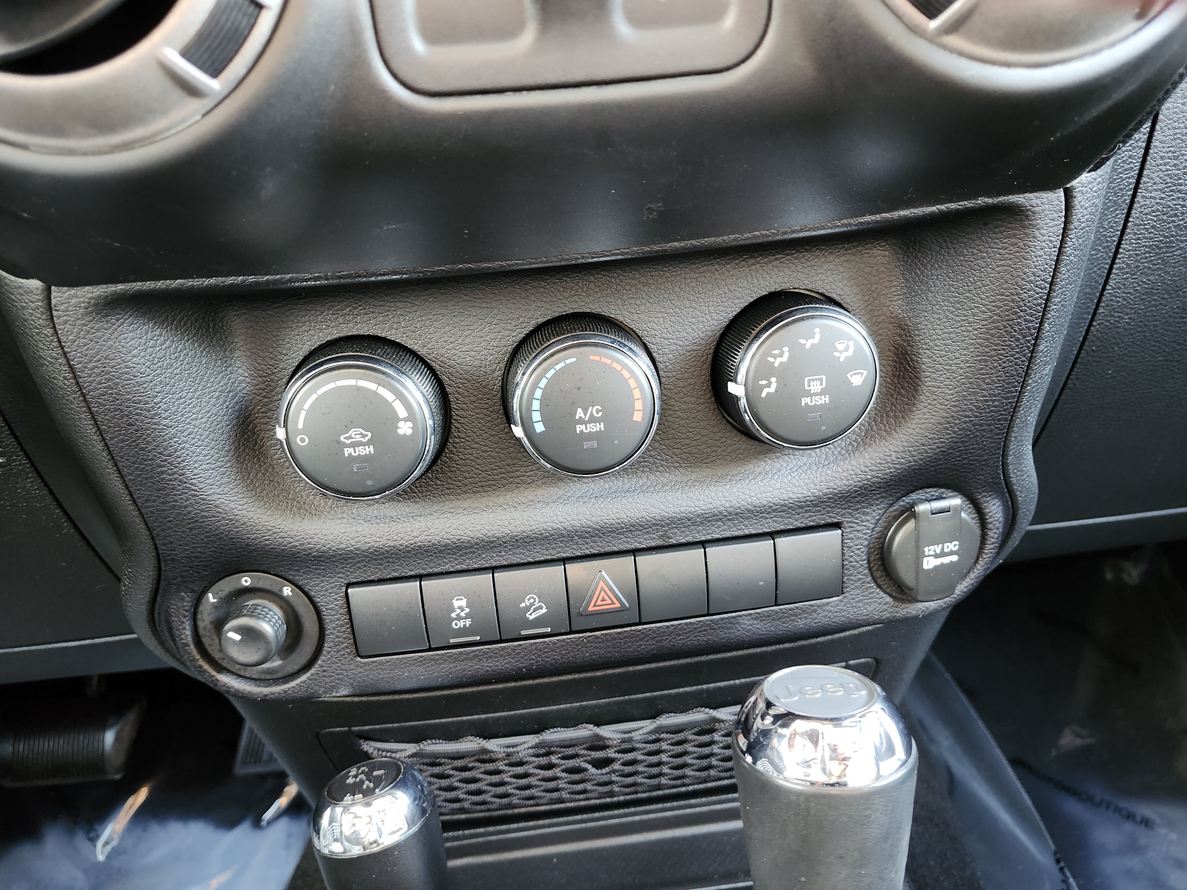 Used 2016 Jeep Wrangler Sport AWD/4WD image 27