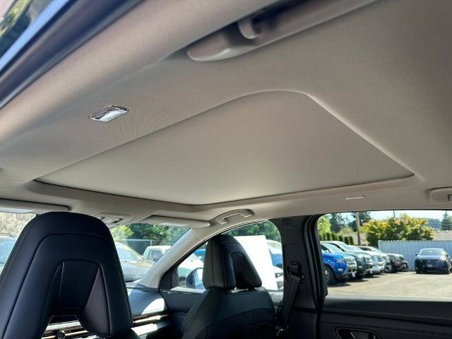 Certified 2025 Nissan Ariya AWD image 21