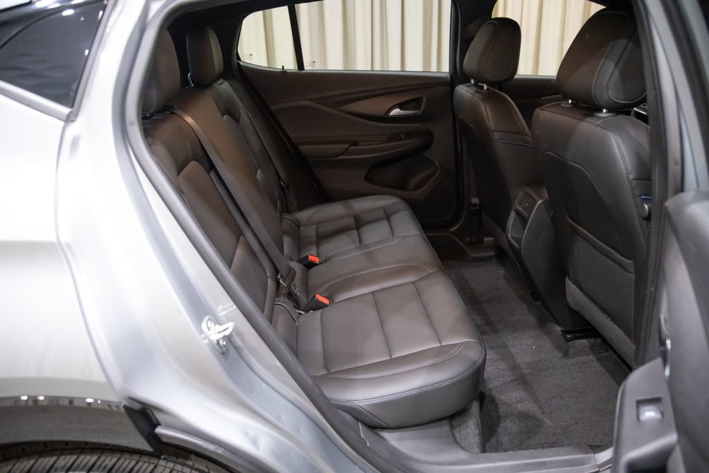 Used 2025 Buick Envista Sport Touring w/ Convenience I Package FWD image 13