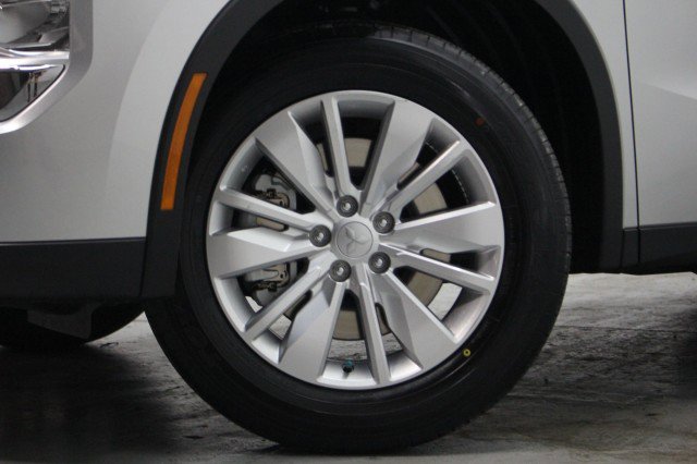 New 2026 Mitsubishi Outlander ES FWD image 3