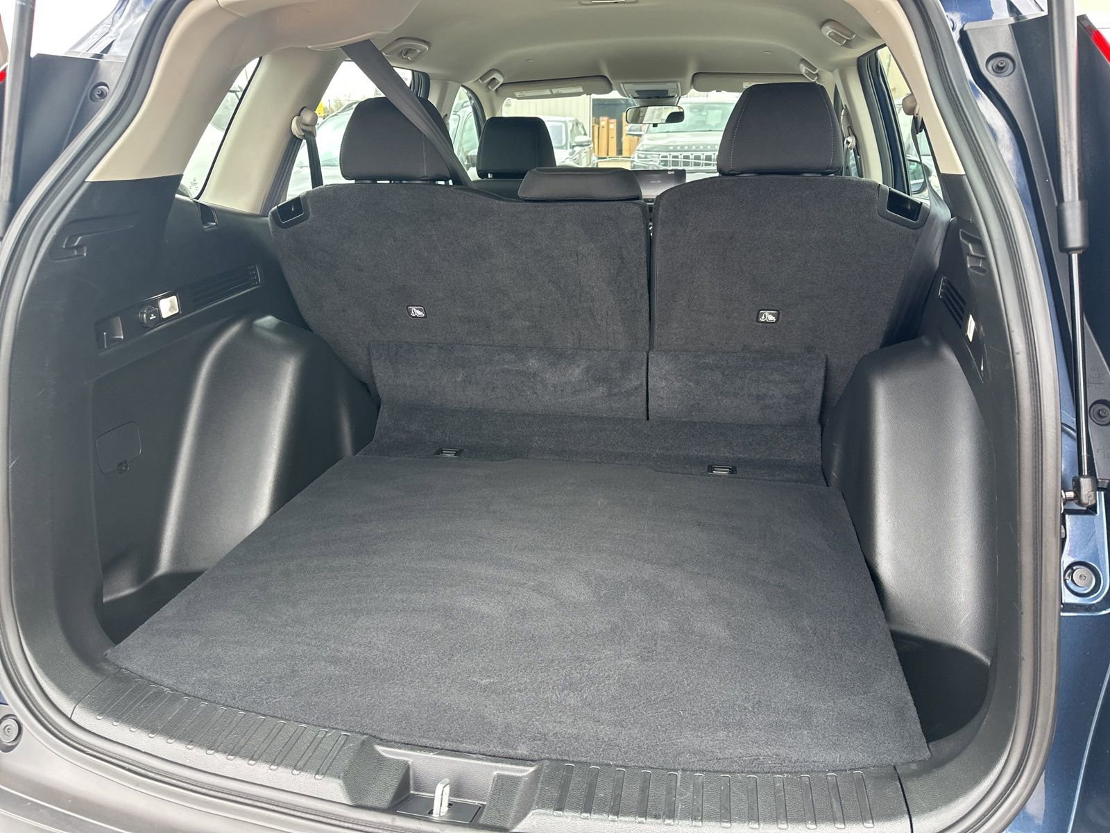 Used 2023 Honda CR-V LX image 23