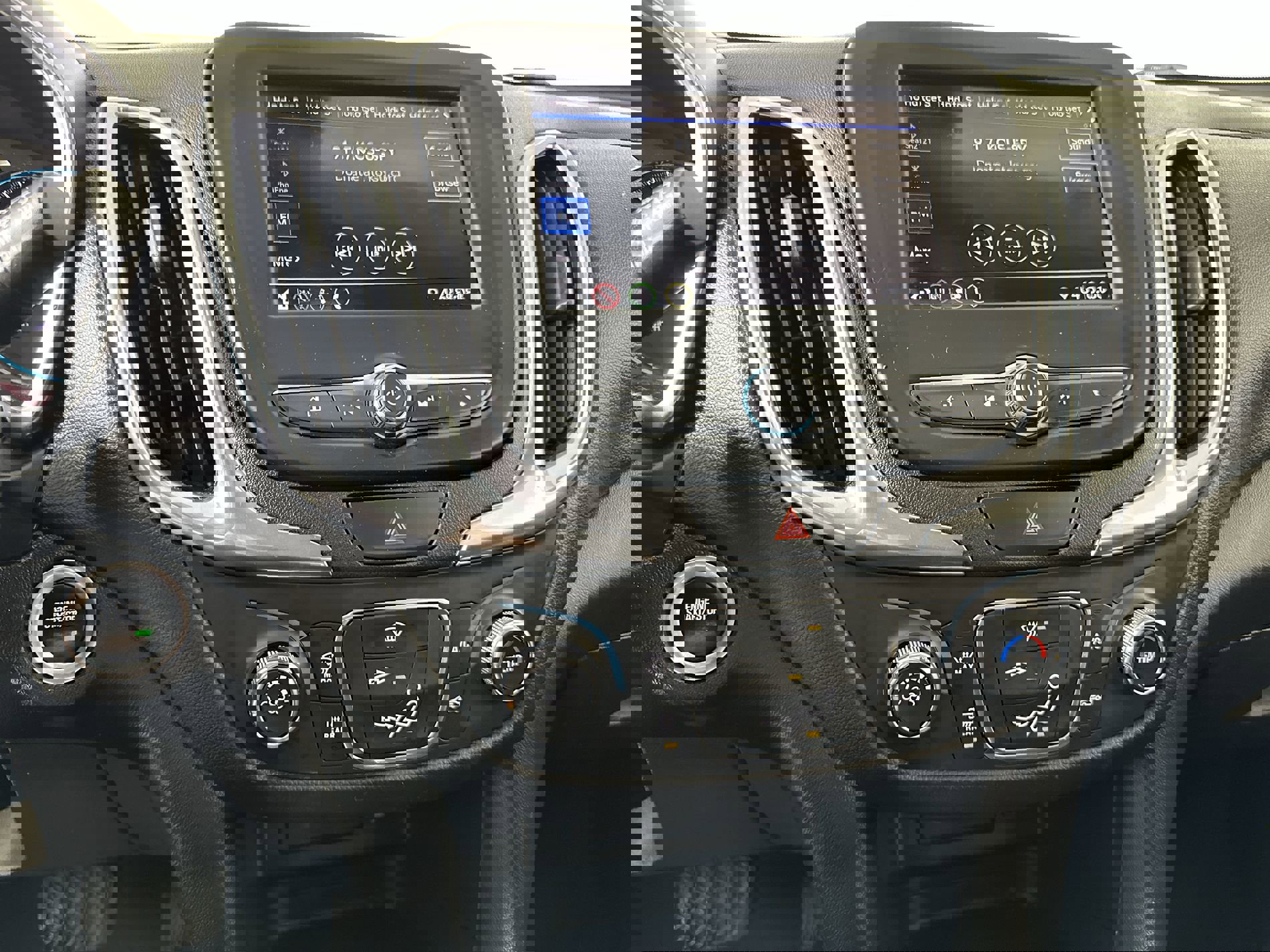 Used 2020 Chevrolet Equinox LT image 49