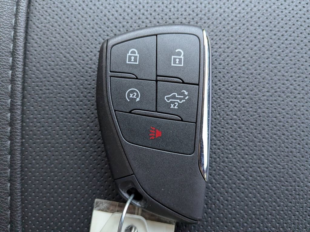Used 2025 Chevrolet Silverado 1500 LTZ image 31
