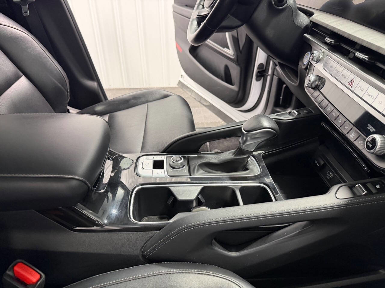 Used 2023 Kia Telluride EX AWD/4WD image 19