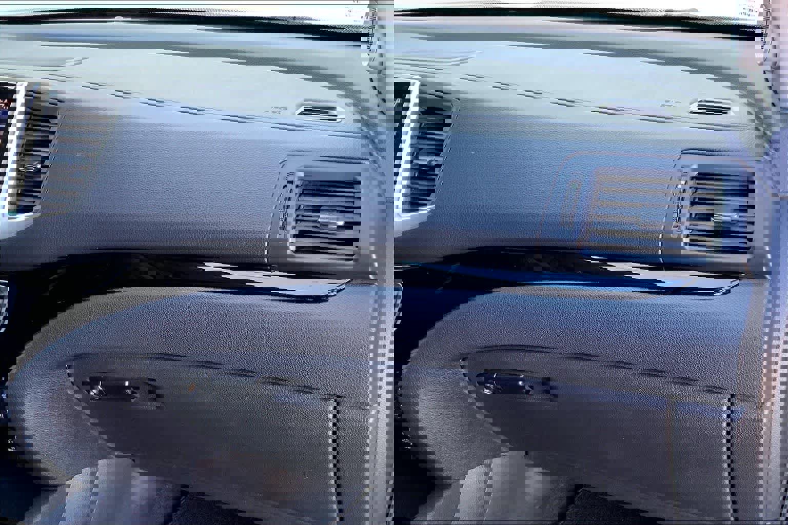 Used 2018 Honda Pilot Elite image 22