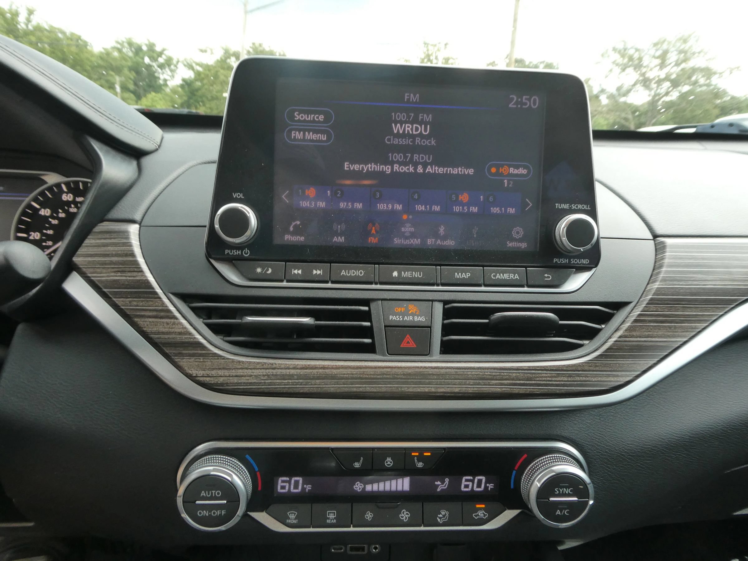 Used 2019 Nissan Altima 2.5 Platinum FWD image 22