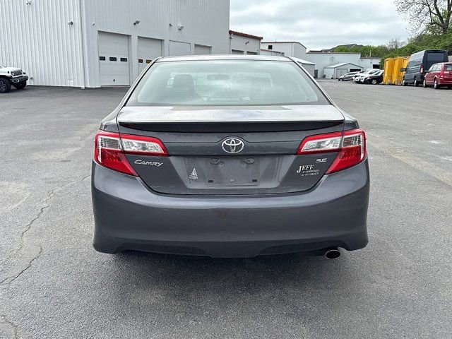 Used 2014 Toyota Camry SE FWD image 7