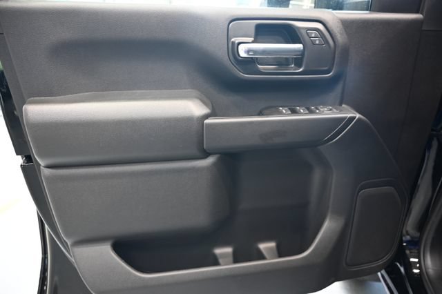 New 2026 Chevrolet Silverado 2500 Custom w/ Custom Value Package AWD/4WD image 24