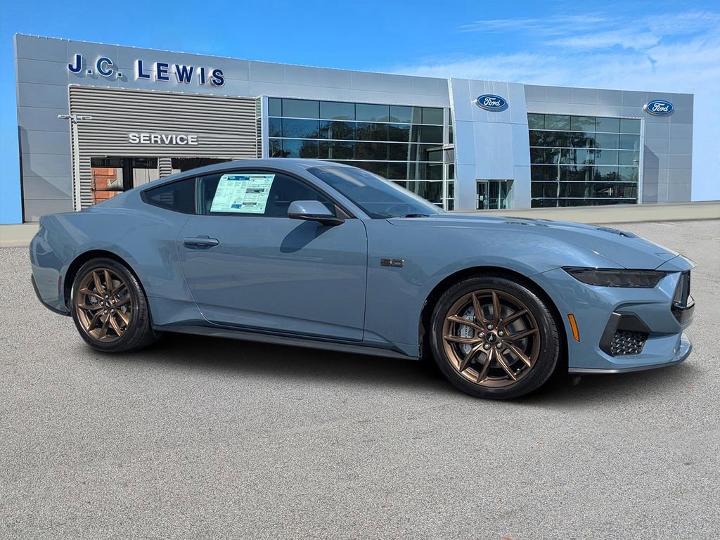 Used 2025 Ford Mustang GT Premium RWD image 1