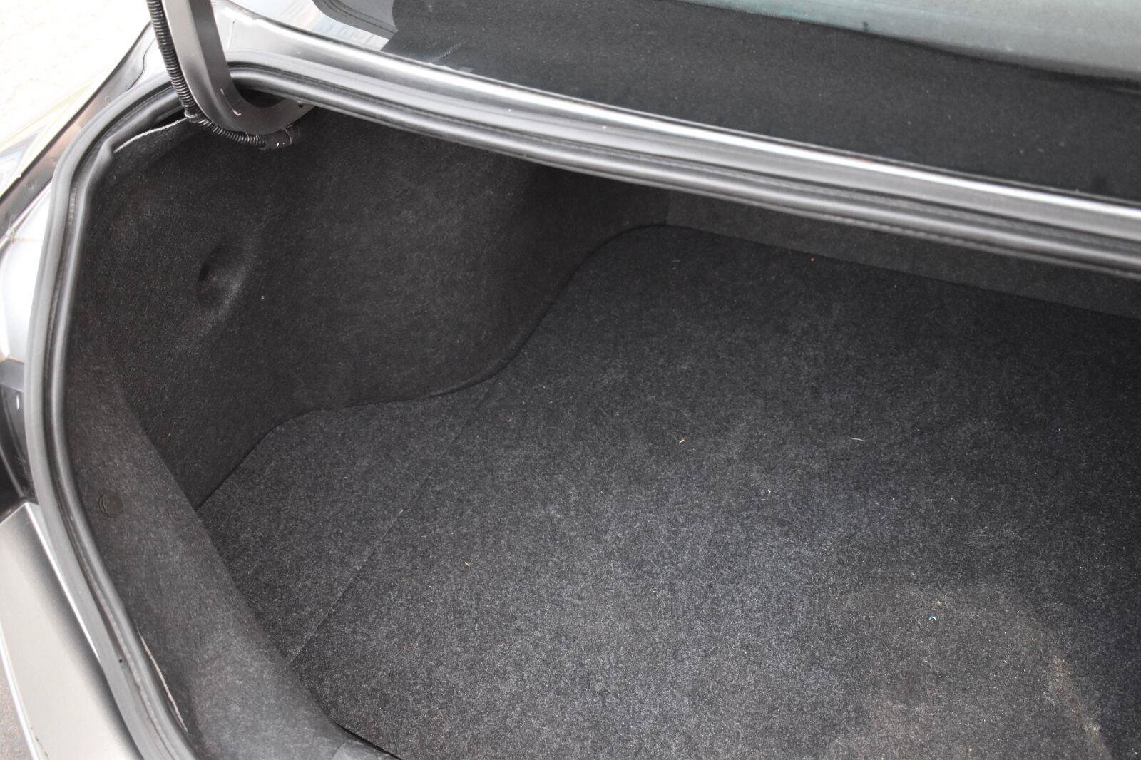 Used 2025 Nissan Sentra S FWD image 43