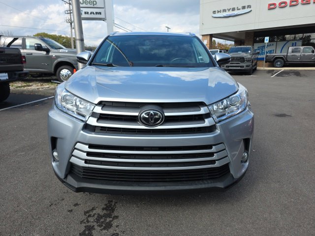Used 2019 Toyota Highlander XLE AWD/4WD image 21