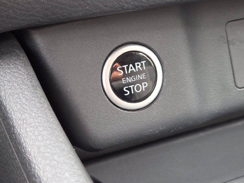 Certified 2023 Nissan Rogue SV AWD/4WD image 13