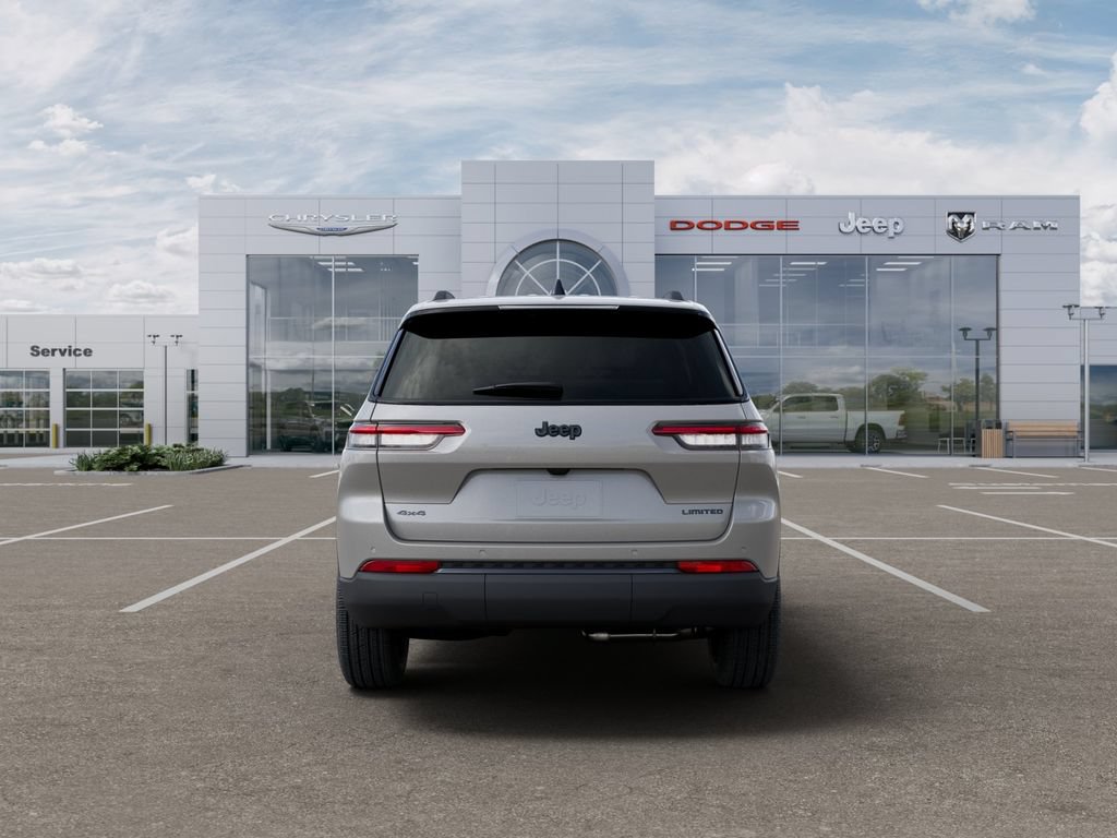 New 2025 Jeep Grand Cherokee L Limited w/ Black Appearance Package AWD/4WD image 8