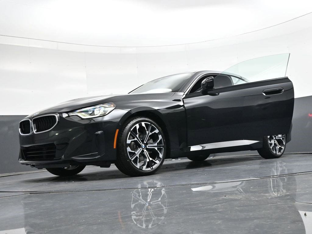 Used 2025 BMW 230i xDrive Coupe w/ Premium Package AWD/4WD image 37