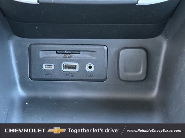 Used 2024 GMC Terrain SLE w/ Driver Convenience Package FWD image 20