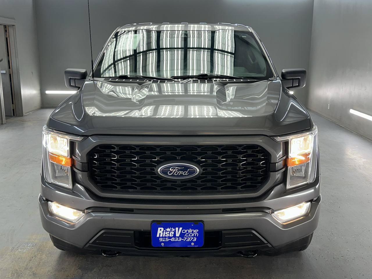 Used 2022 Ford F150 XL w/ STX Appearance Package AWD/4WD image 2