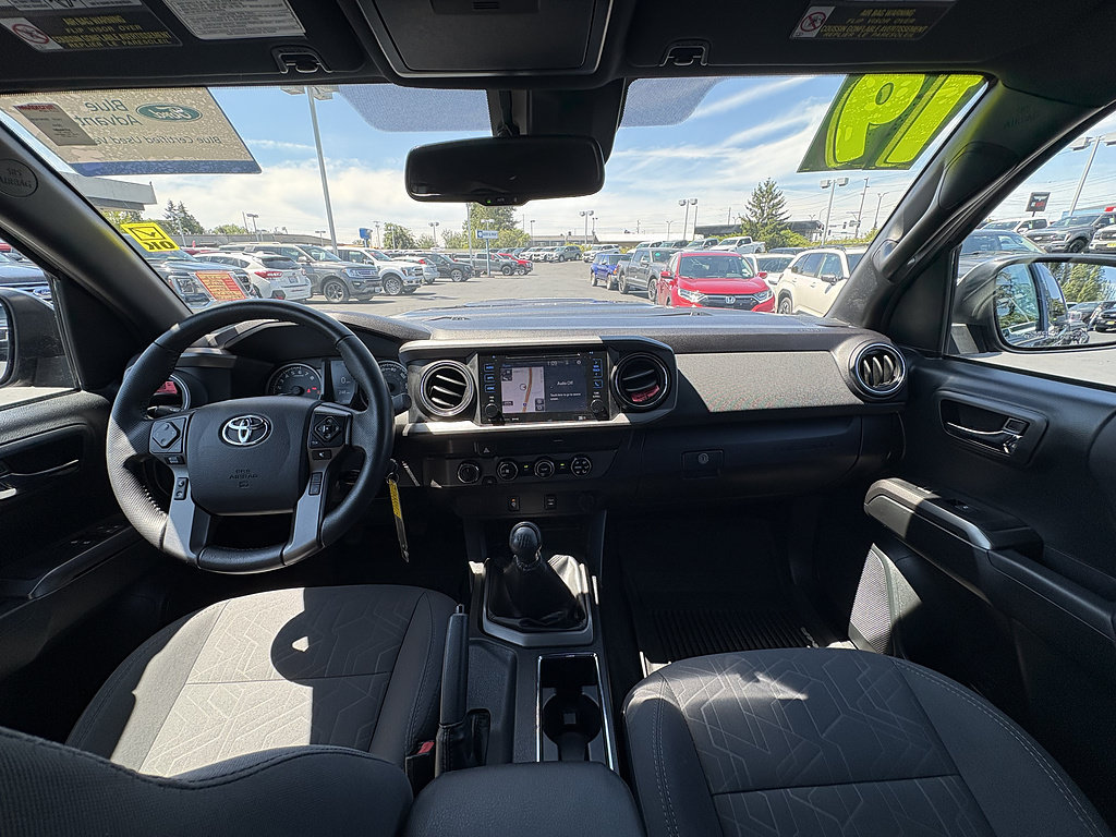Used 2019 Toyota Tacoma TRD Sport AWD/4WD image 20