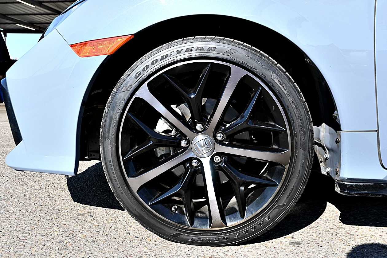 Used 2021 Honda Civic Sport image 10