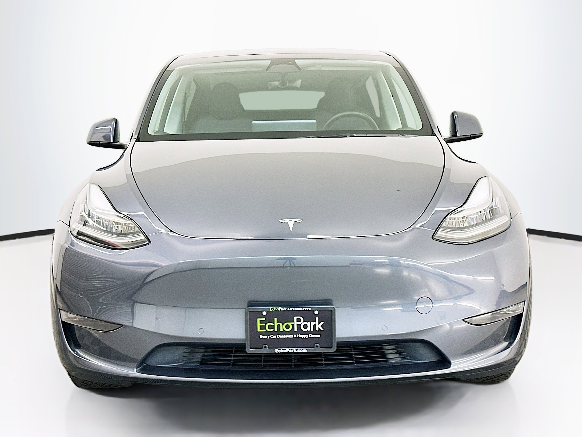 Used 2022 Tesla Model Y Long Range image 2