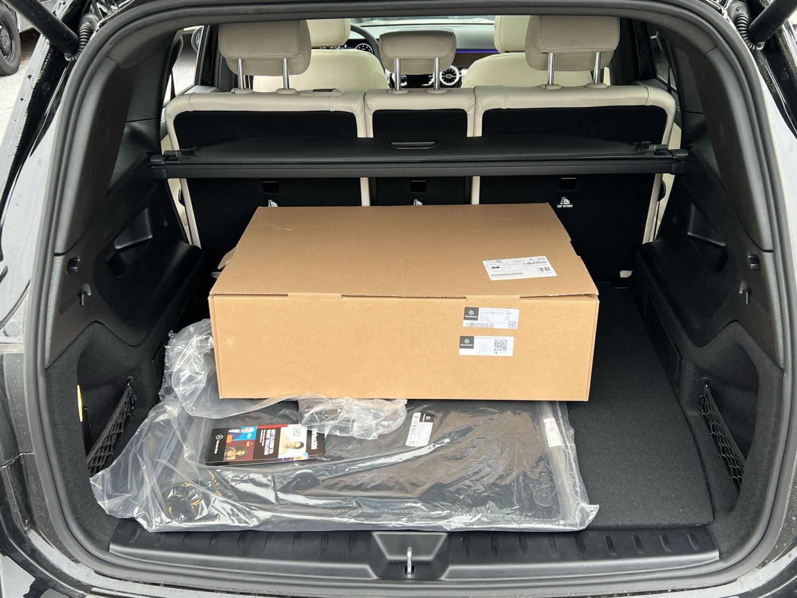 New 2026 Mercedes-Benz GLB 250 4MATIC image 24