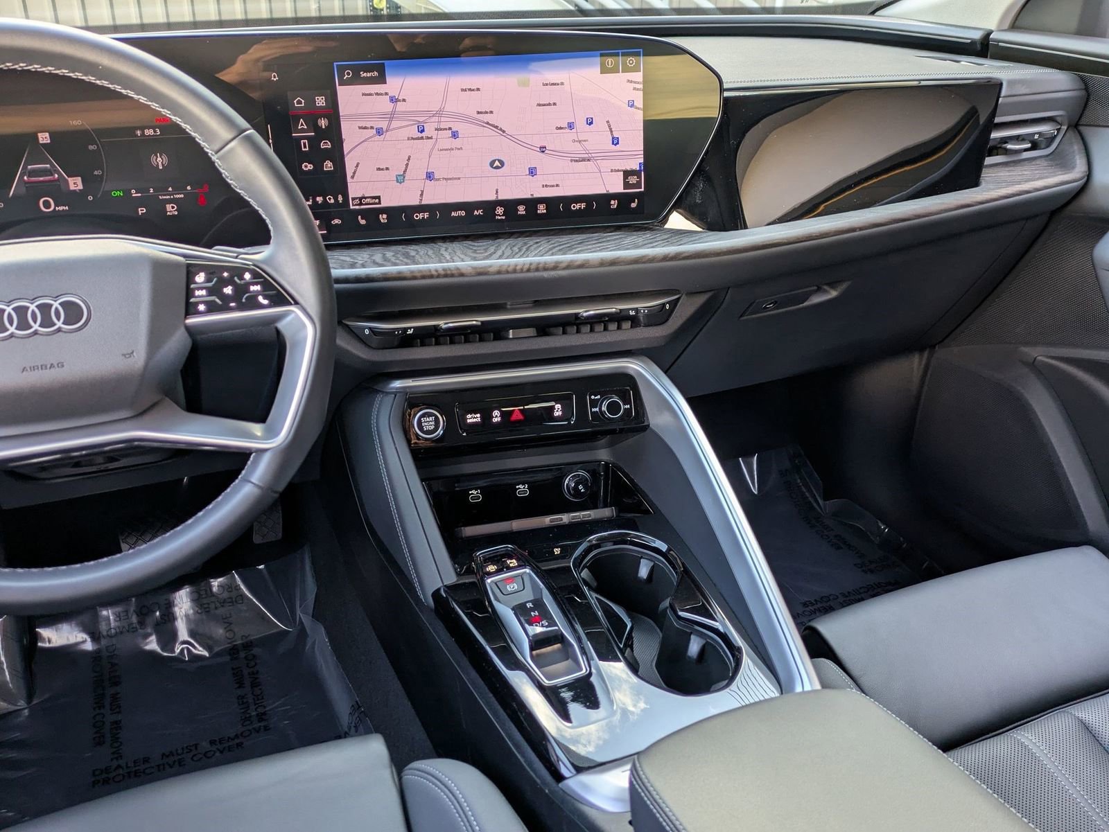 Used 2025 Audi Q5 Premium Plus w/ Premium Plus image 9