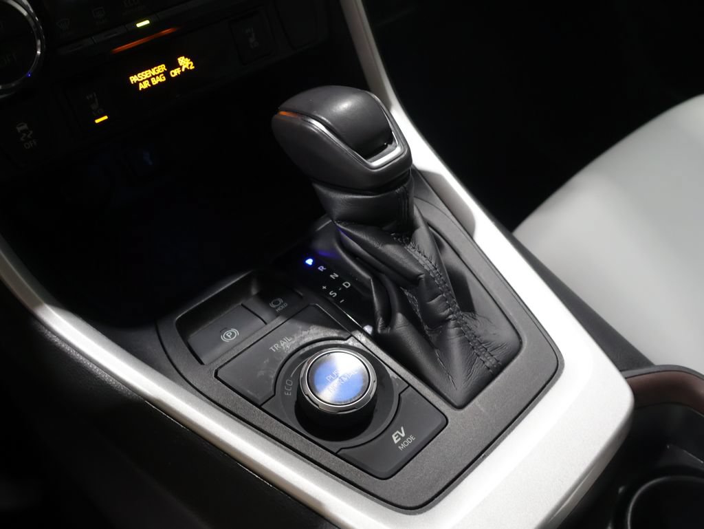 Certified 2021 Toyota RAV4 Limited AWD/4WD image 28