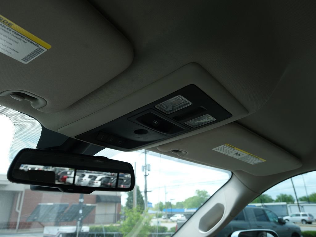 Used 2014 RAM 2500 Laramie AWD/4WD image 17