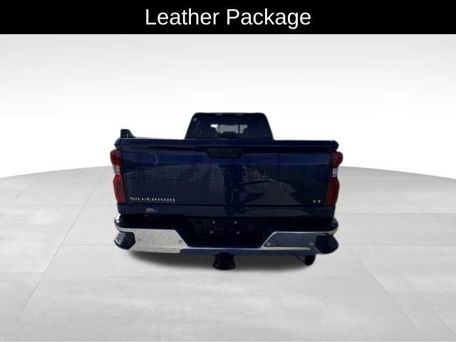 Used 2022 Chevrolet Silverado 2500 LT w/ Convenience Package image 6