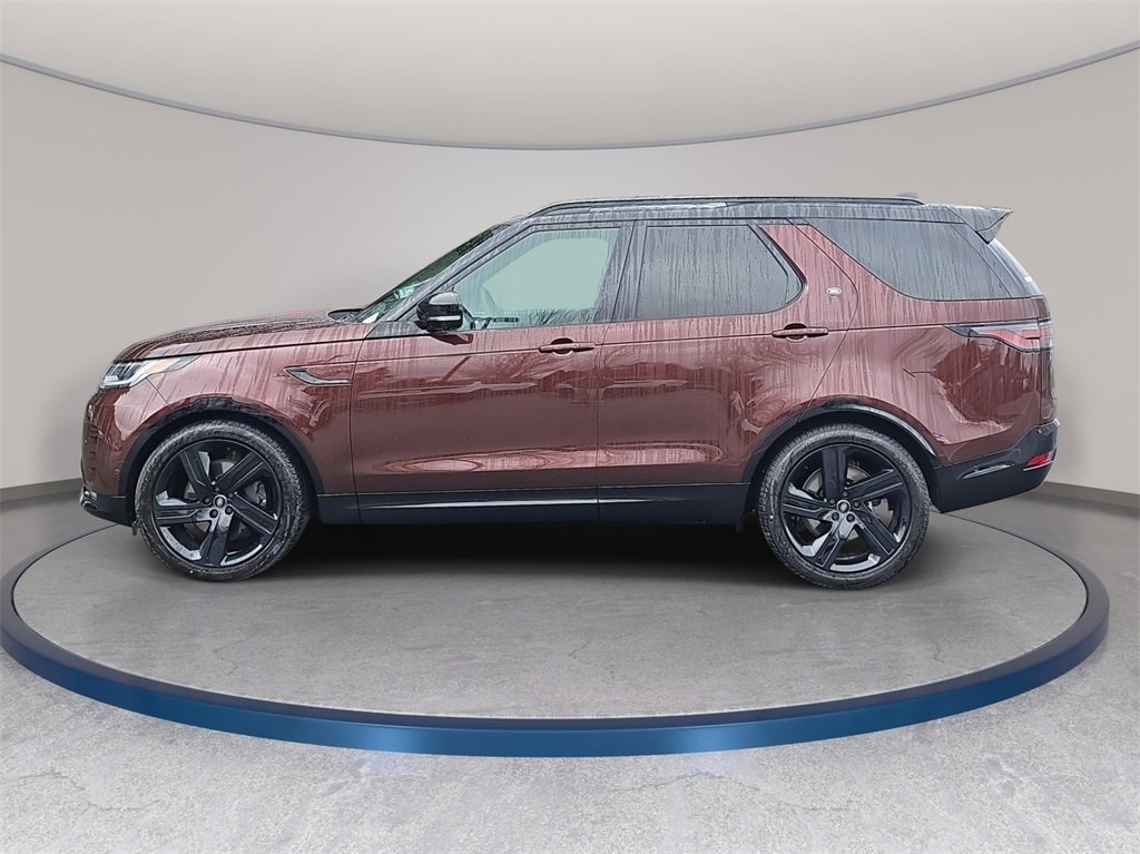 New 2026 Land Rover Discovery Limited Edition image 8