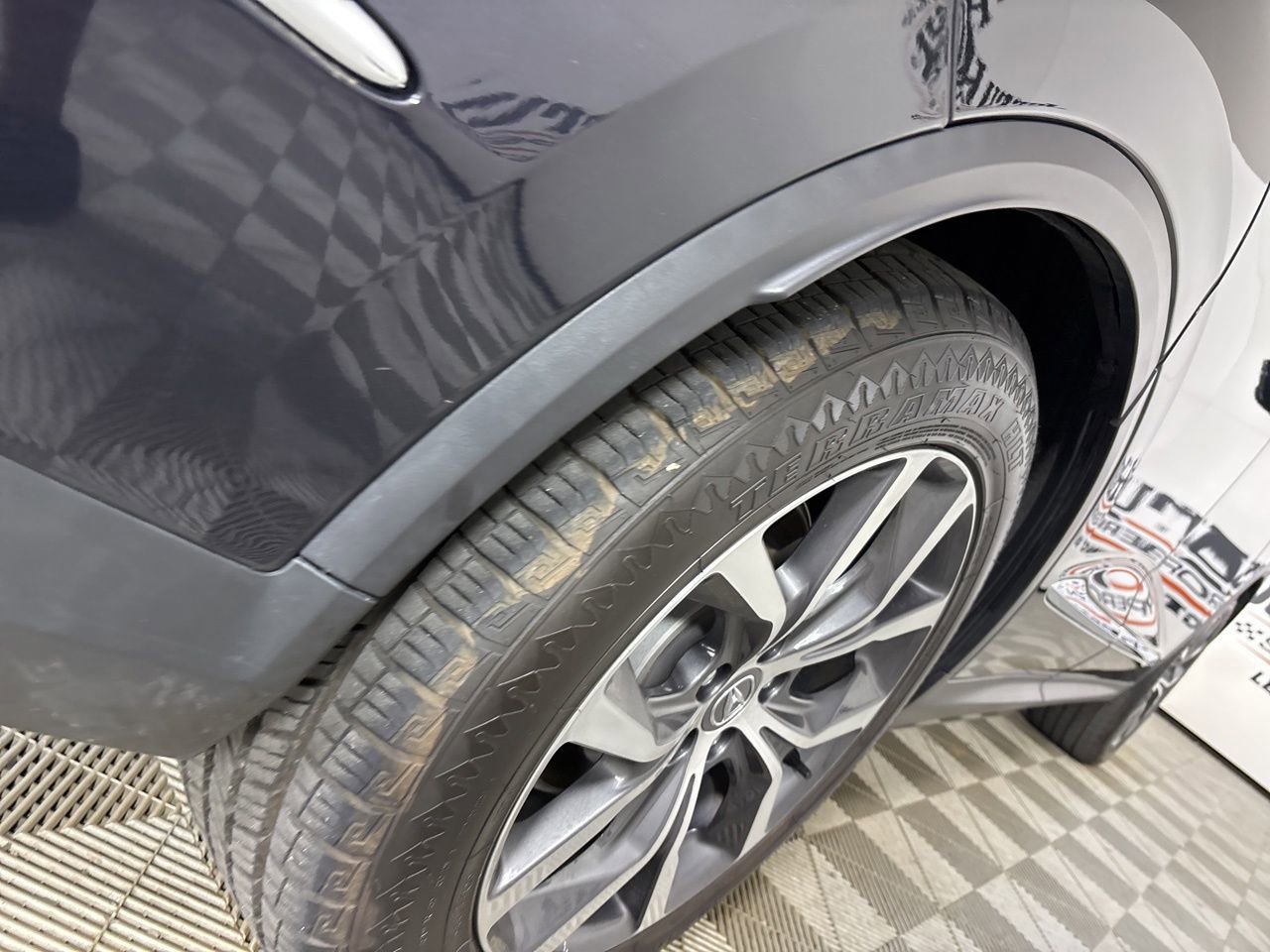 Used 2022 Acura MDX SH-AWD w/ Technology Package image 35