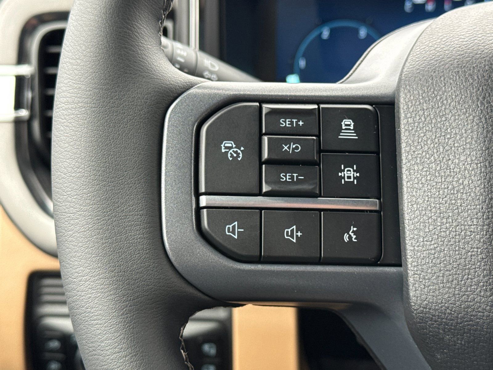 New 2026 Ford F350 Lariat w/ Lariat Ultimate Package image 27