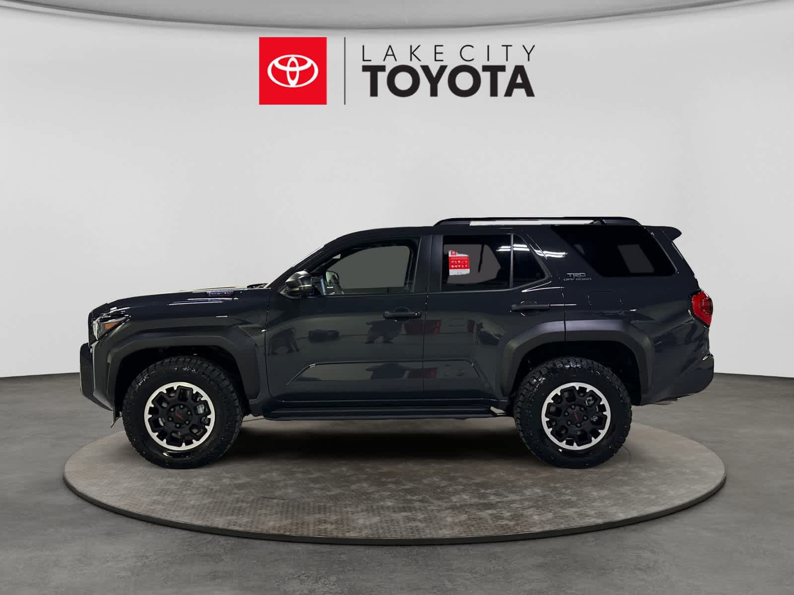 New 2026 Toyota 4Runner TRD Off-Road Premium AWD/4WD image 3